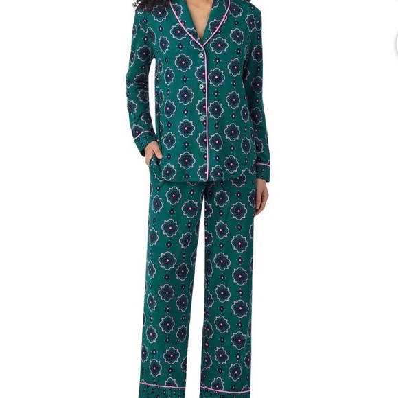 Room Service Other - ⭐️ Firm Price ⭐️ worn once Room Service Green Geo Pajama Set